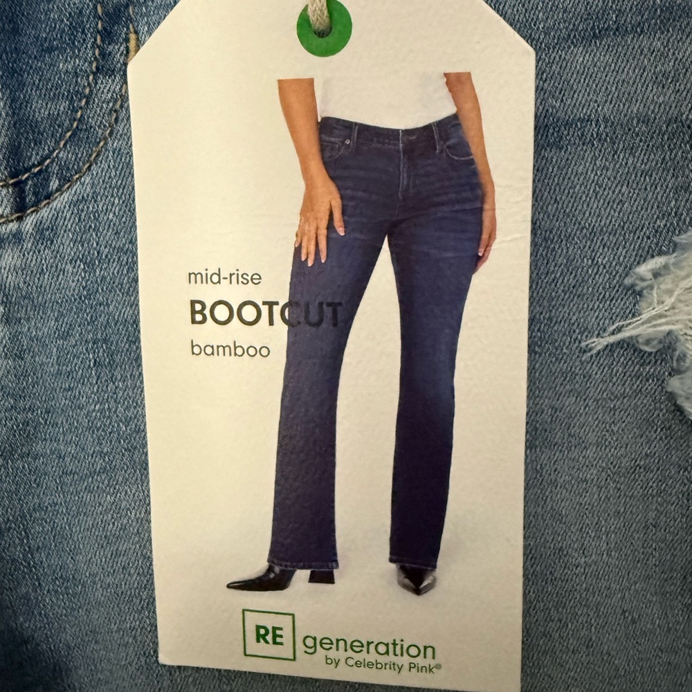 RE Generation by Celebrity Pink Bootcut Jeans - Picture 2 of 5